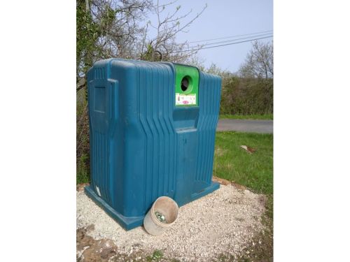 Stop aux incivilités - Dépôt de verre...Masques